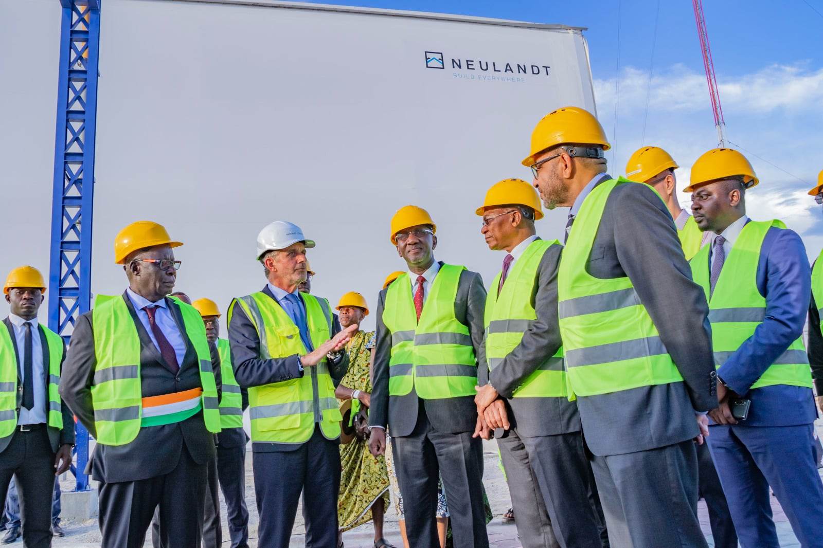 Industrie des Matériaux de construction : le Ministre Souleymane Diarrassouba prend part à l’inauguration de la première usine de préfabrication industrialisée de mur en béton (N3P