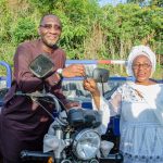 Yamoussoukro/Commerce du vivrier : le Ministre Souleymane Diarrassouba remet du matériel roulant aux femmes du vivrie